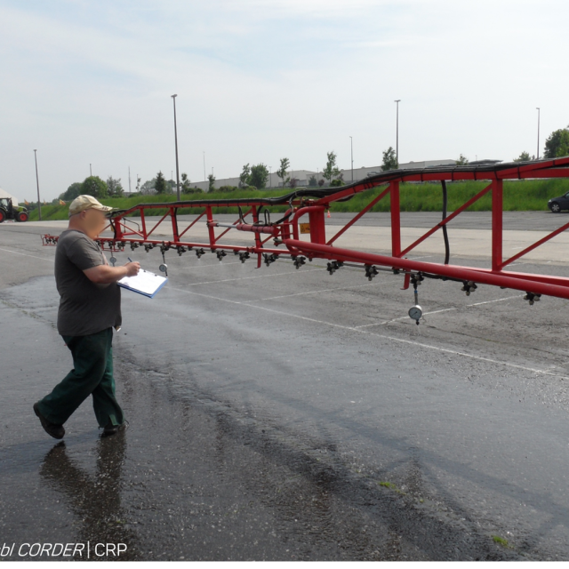 contrôle technique des buses du pulvérisateur